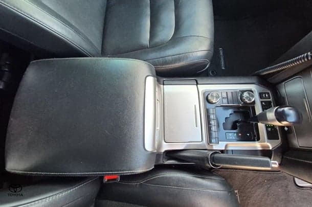 2021 Toyota Landcruiser Sahara image 21