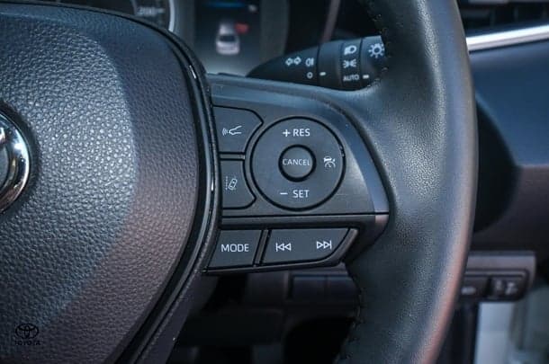 2021 TOYOTA Corolla Sedan SX image 36