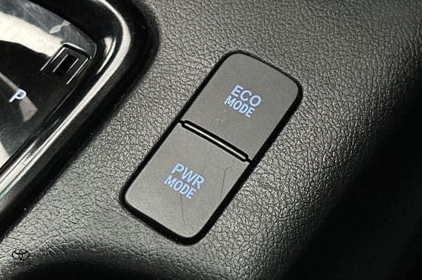 2019 Toyota Hilux Rugged X image 36