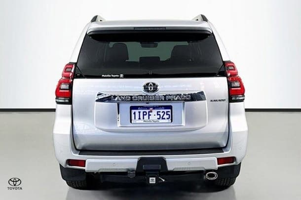 2019 Toyota Prado Kakadu image 6