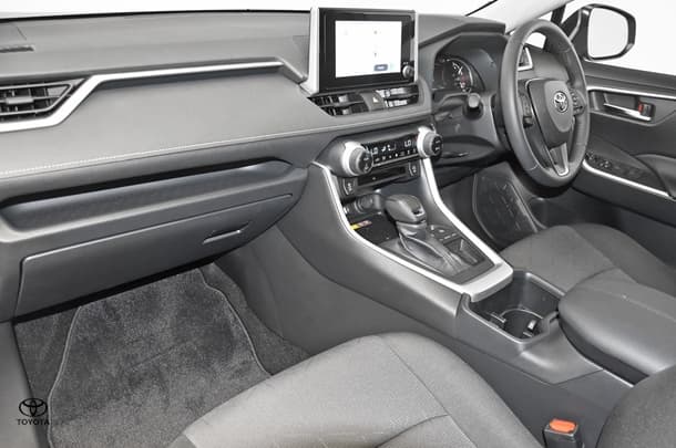 2024 Toyota RAV4 GXL-2WD image 16