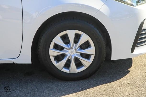 2017 Toyota Corolla Sedan Ascent image 11