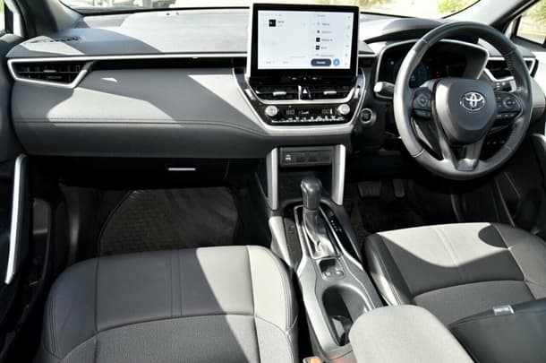 2022 Toyota Corolla Cross Petrol GXL image 6