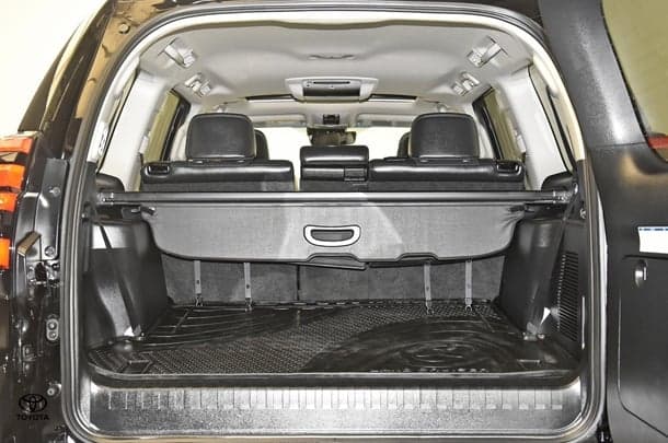 2023 Toyota Prado Kakadu image 23