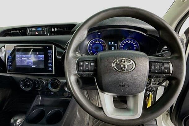 2020 Toyota Hilux Workmate image 17