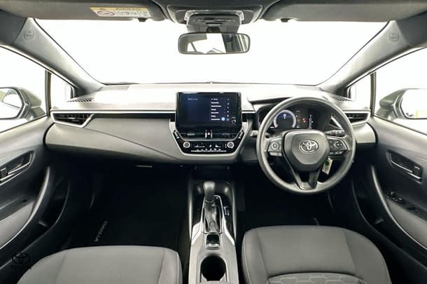 2022 Toyota Corolla Ascent Sport image 2