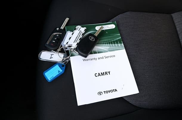 2024 Toyota Camry Ascent image 20