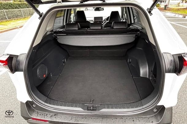 2021 Toyota RAV4 Cruiser 2WD image 9