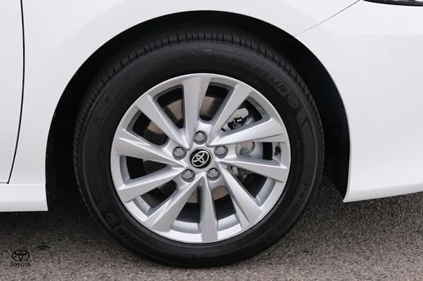 2023 Toyota Camry Hybrid Ascent image 5