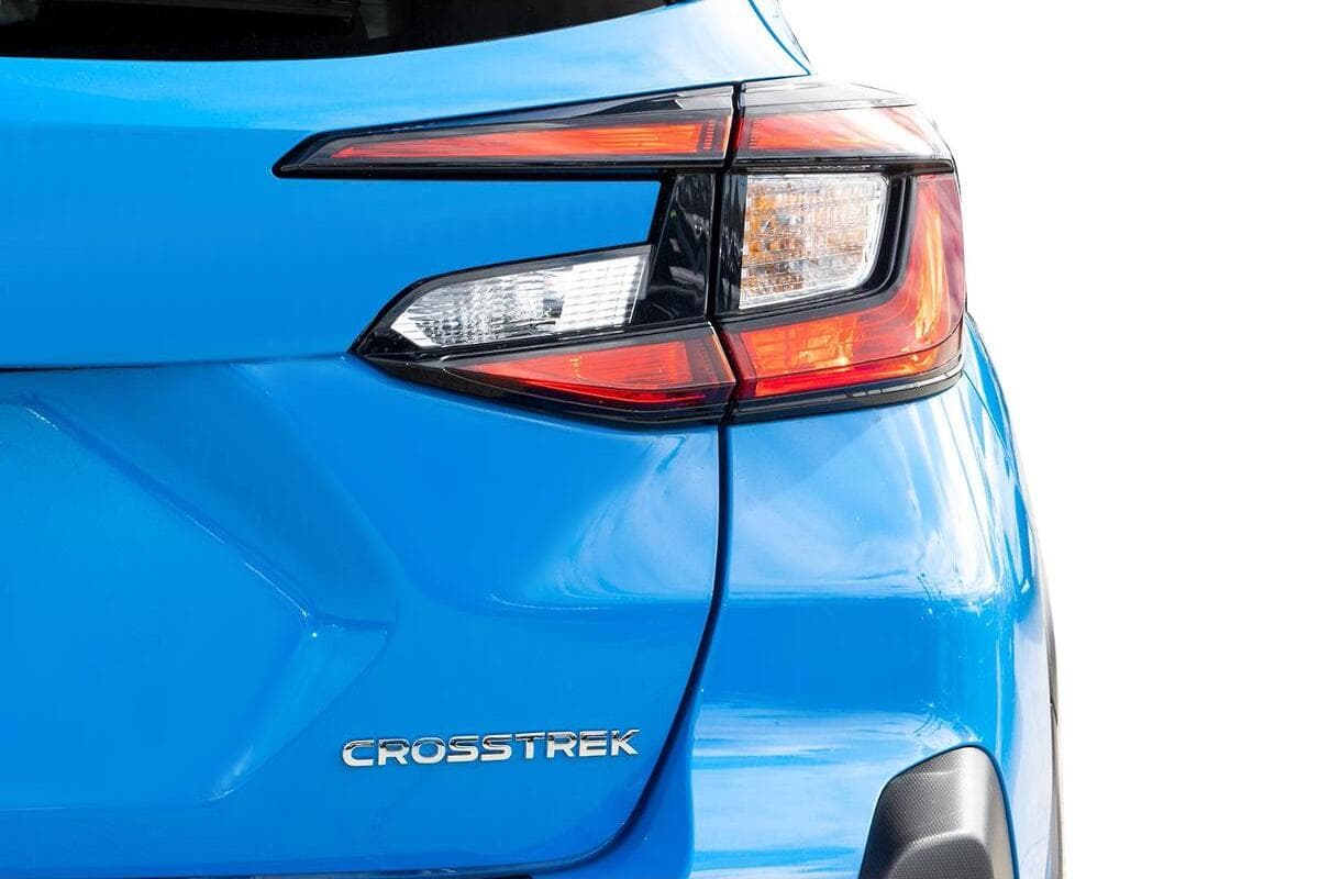 2025 Subaru Crosstrek 2.0R G6X Auto AWD MY24 image 16