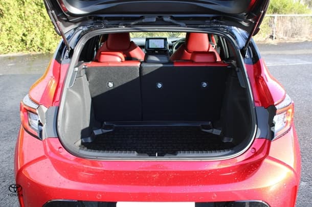 2023 Toyota Corolla Hatch Hybrid ZR image 20