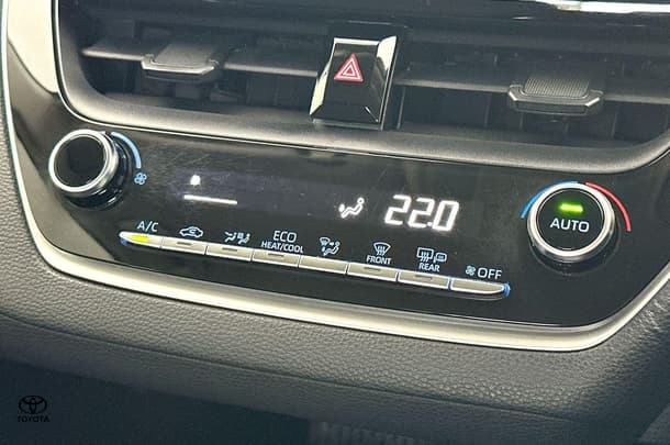 2020 Toyota Corolla Sedan Hybrid Ascent Sport image 23