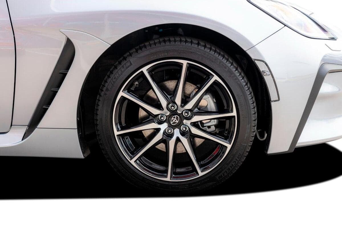 2025 Toyota GR86 GT Auto image 10