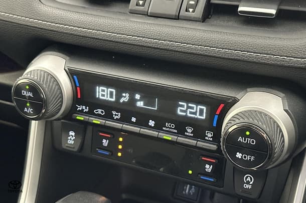 2022 Toyota RAV4 Cruiser 2WD image 25