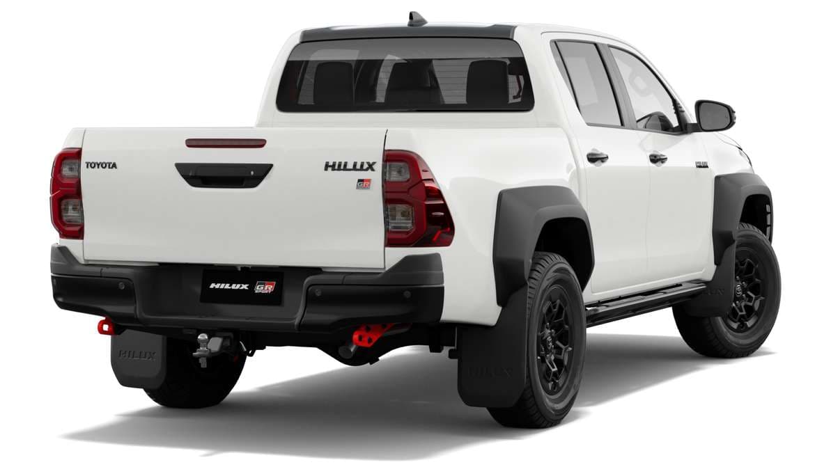 2024 Toyota Hilux 4x4 GR Sport Double-Cab Pick-Up image 3