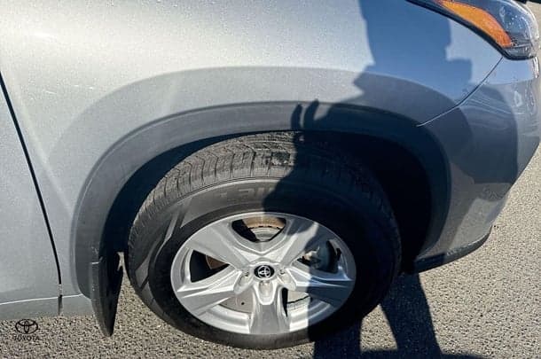 2021 Toyota Kluger Hybrid GX AWD image 10