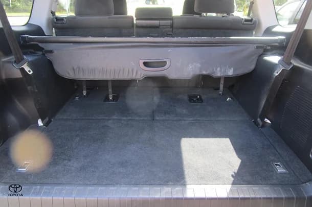 2019 Toyota Prado GXL image 12