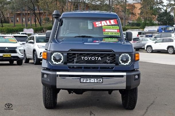 2025 Toyota LC MILITARY GXL image 4