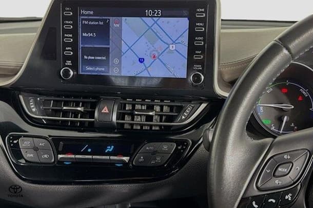 2022 Toyota C-HR Hybrid Koba 2WD image 13