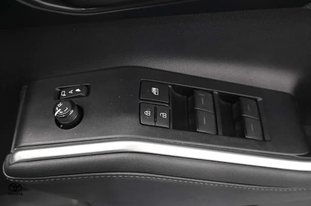 2023 Toyota Kluger GX-2WD image 14