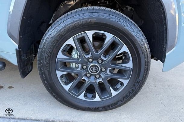 2024 Toyota Tundra Limited image 6
