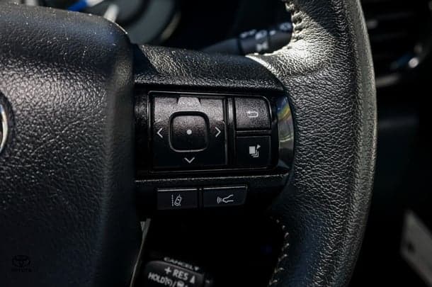 2022 Toyota HILUX Rugged X image 12
