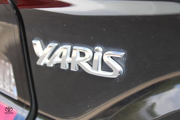 2021 Toyota Yaris Ascent Sport image 13