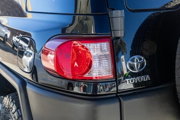 2016 Toyota FJ Cruiser FJ Cruiser image 21