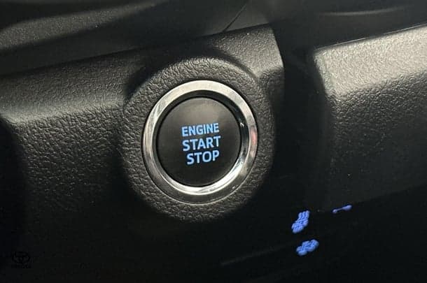 2022 Toyota Hilux SR5 image 20