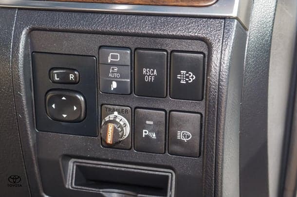 2021 Toyota Landcruiser VX image 23