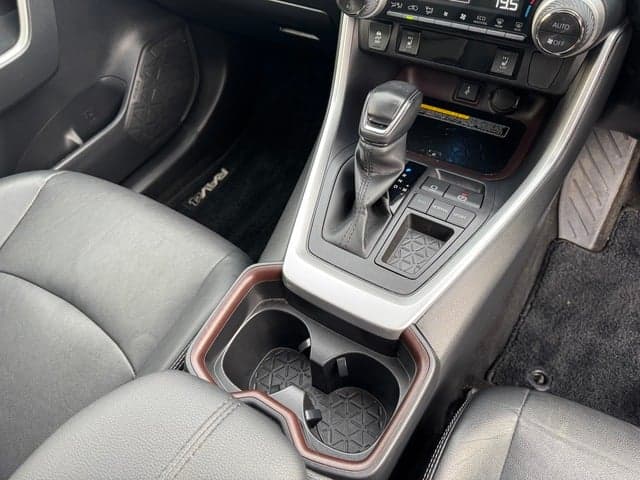 2021 Toyota RAV4 Cruiser 2WD image 15