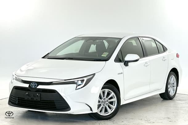 2023 Toyota Corolla Sedan Hybrid Ascent Sport image 6