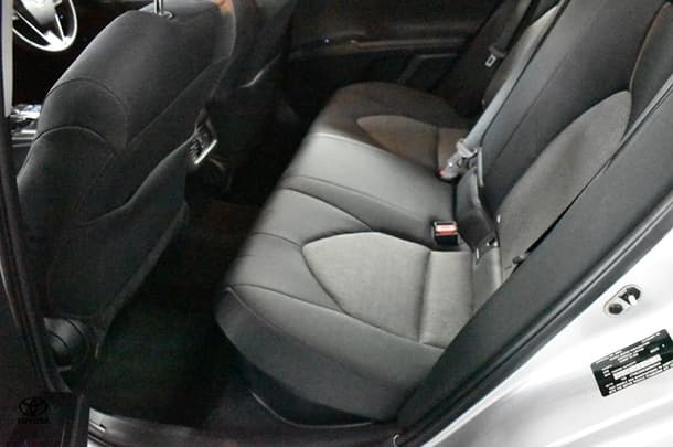 2019 Toyota Camry Hybrid Ascent Sport image 8