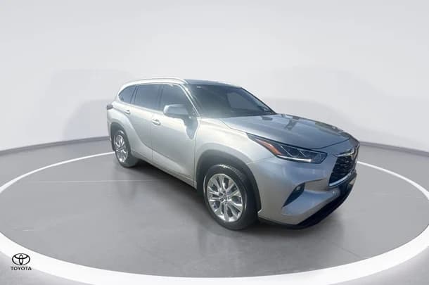 2023 Toyota Kluger 4x2 GRANDE image 2