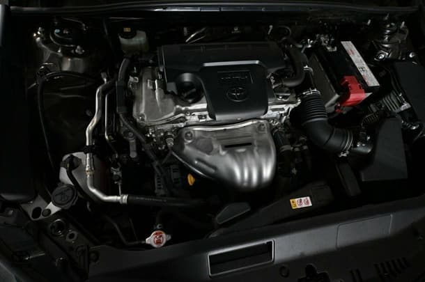 2018 Toyota Camry SL image 11
