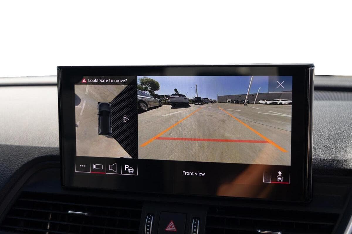 2025 Audi Q5 35 TDI Auto MY25 image 10
