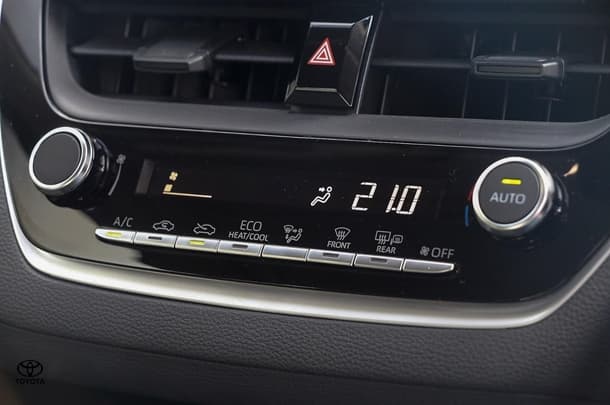 2024 Toyota Corolla Sedan Hybrid Ascent Sport image 20