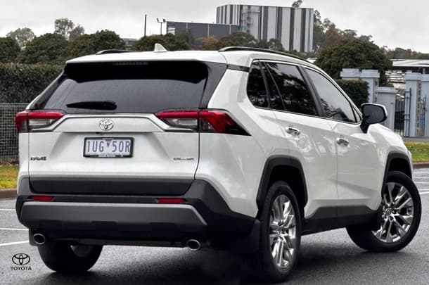 2021 Toyota RAV4 Cruiser 2WD image 4