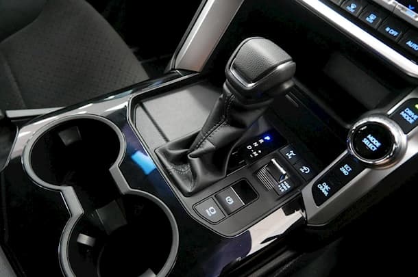 2024 Toyota Landcruiser GX image 16