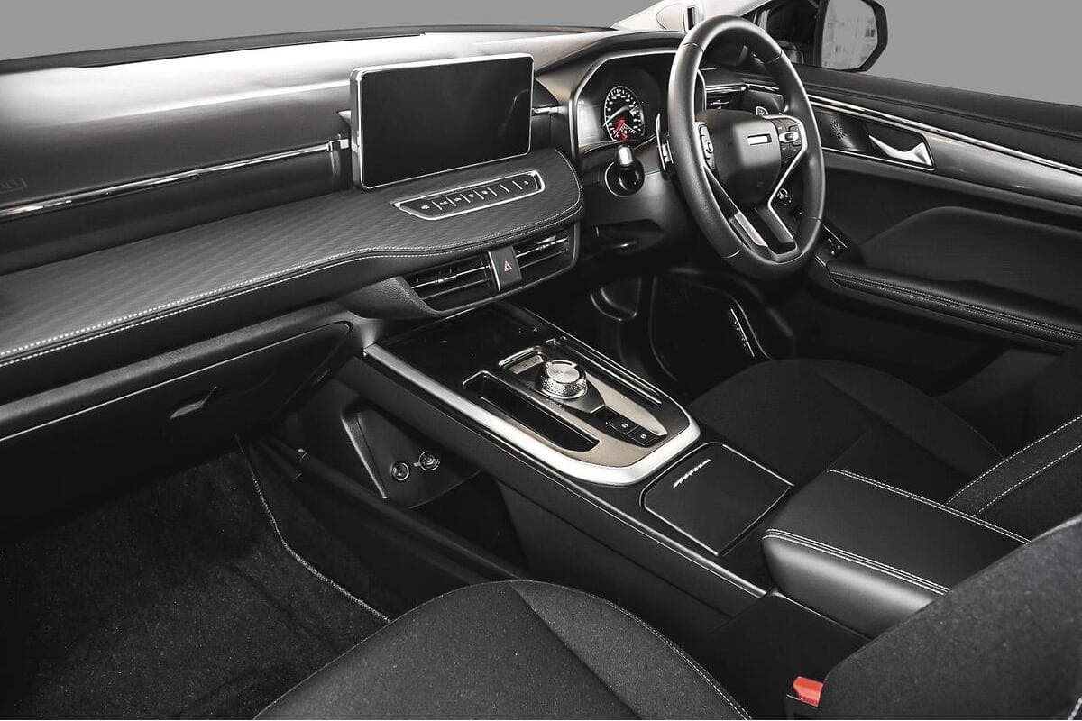 2025 GWM Haval Jolion Premium Auto image 8