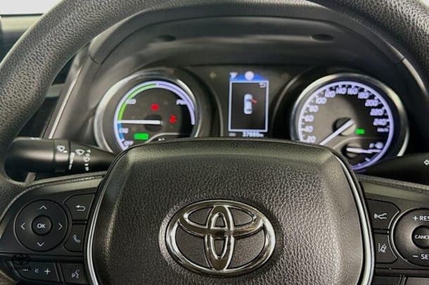 2021 Toyota Camry Hybrid Ascent image 13