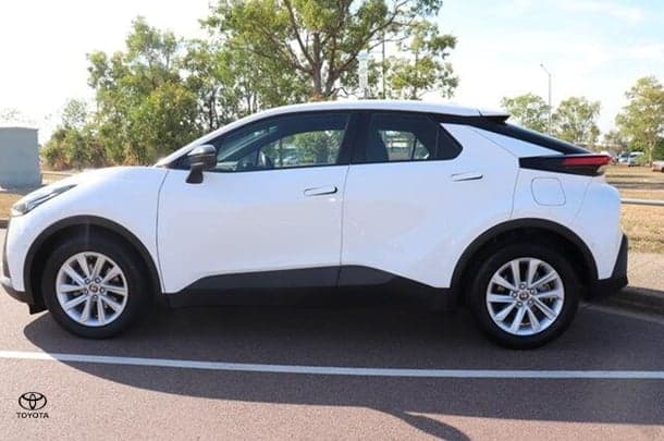 2023 Toyota C-HR Hybrid GXL-2WD image 4