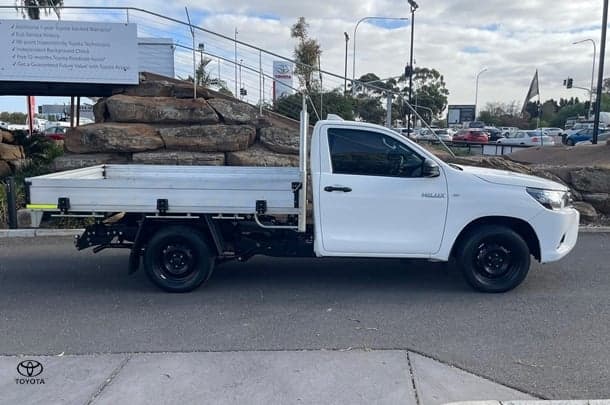 2021 Toyota Hilux Workmate image 2