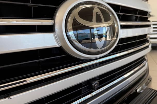 2022 Toyota Landcruiser VX image 24
