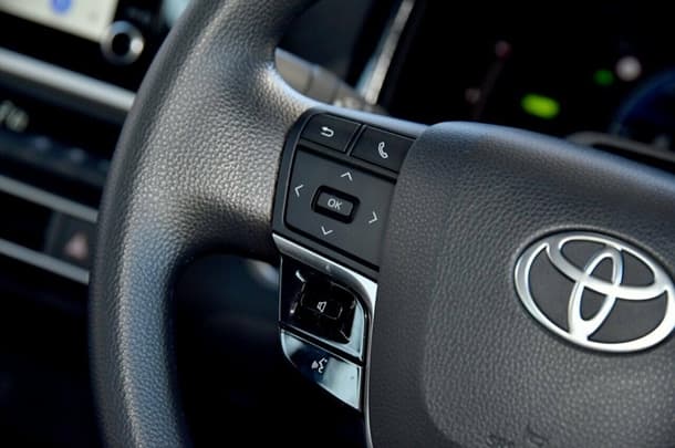 2024 Toyota Camry Hybrid Ascent image 15