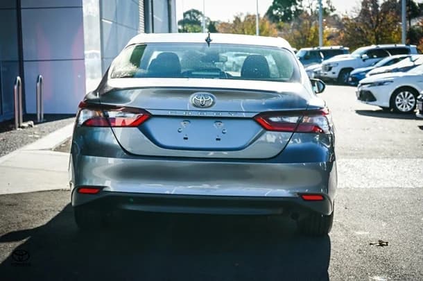 2022 Toyota Camry Ascent image 7