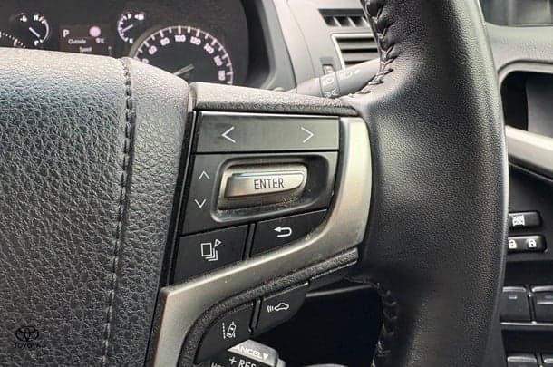2021 Toyota Prado VX image 20