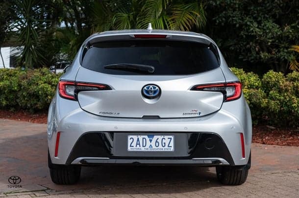 2024 TOYOTA Corolla Hatch Hybrid ZR image 5