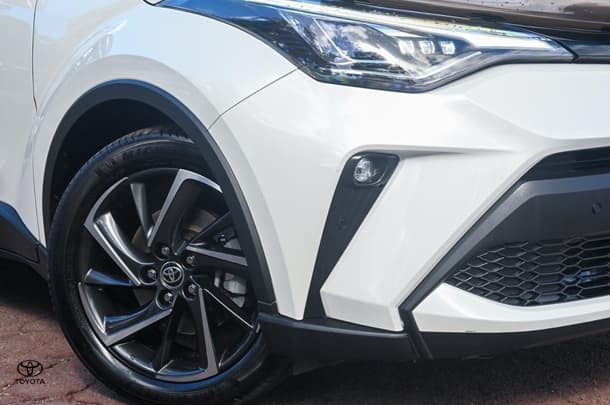 2021 TOYOTA C-HR Hybrid Koba 2WD image 6