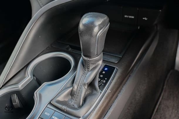 2021 Toyota Camry Hybrid SL image 20